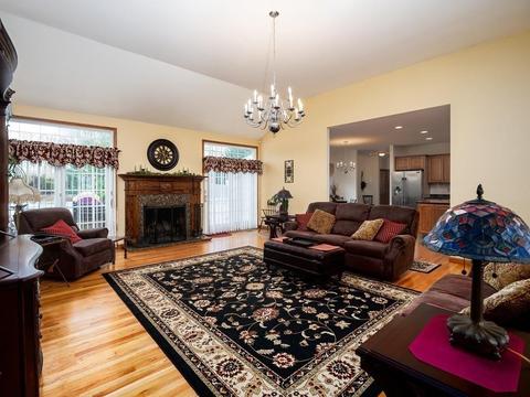 187 Lake Ave, Fall River, MA 02721 photo 16