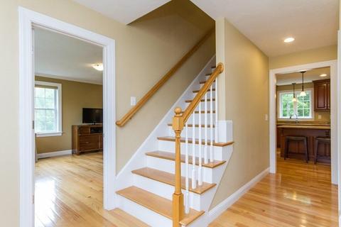 9 Mountain Laurel Rd, Ayer, MA 01432 photo 4