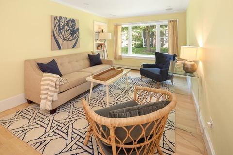 138 Central St, Hingham, MA 02043 photo 8