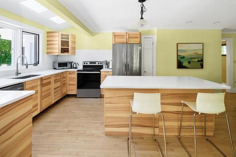 138 Central St, Hingham, MA 02043 photo 9