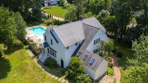 138 Central St, Hingham, MA 02043 photo 3