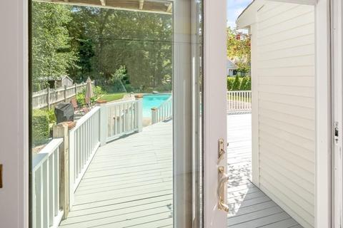 138 Central St, Hingham, MA 02043 photo 13