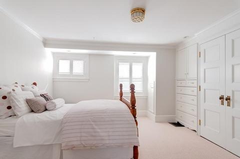 67 Longfellow Rd, Wellesley, MA 02481 photo 18