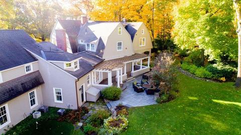 67 Longfellow Rd, Wellesley, MA 02481 photo 2
