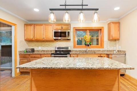57 Savoie St, Fall River, MA 02723 photo 9
