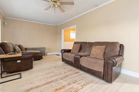 57 Savoie St, Fall River, MA 02723 photo 22