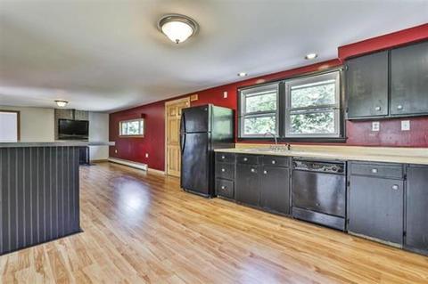 327 Whitehall Rd, Hooksett, NH 03106 photo 9
