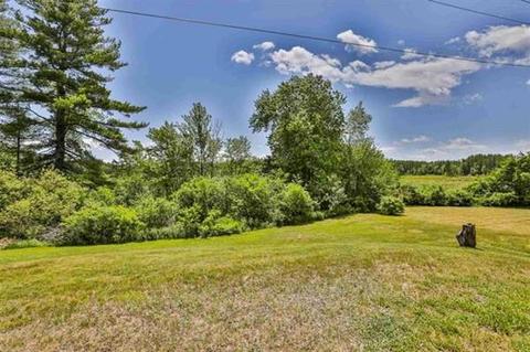 327 Whitehall Rd, Hooksett, NH 03106 photo 2