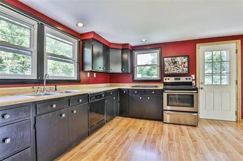 327 Whitehall Rd, Hooksett, NH 03106 photo 8