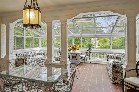 39 Clyde St, Brookline, MA 02467 photo 23