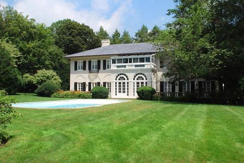 39 Clyde St, Brookline, MA 02467 photo 1