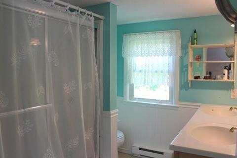 25 Mendon St, Upton, MA 01568 photo 27