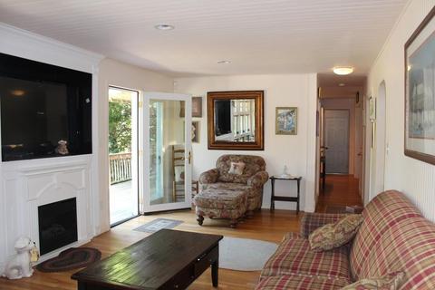 25 Mendon St, Upton, MA 01568 photo 12