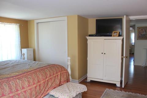 25 Mendon St, Upton, MA 01568 photo 23