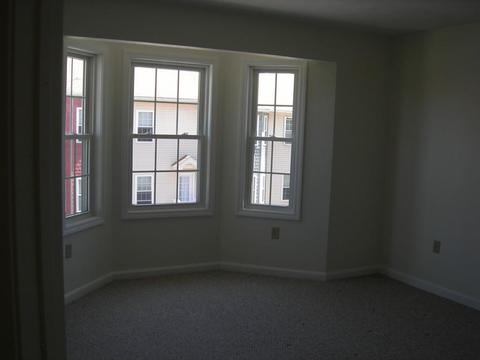 8 Beverly Cv, Worcester, MA 01604 photo 14