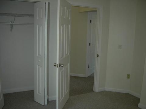 8 Beverly Cv, Worcester, MA 01604 photo 15