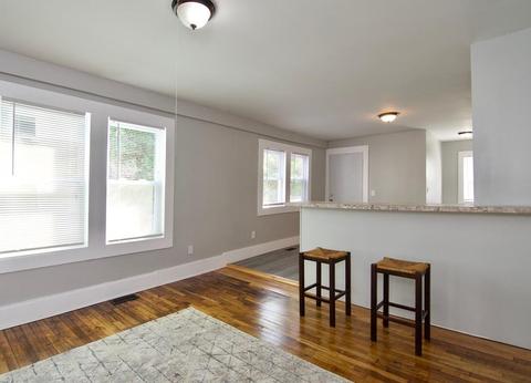 72 Clifton Ave, Springfield, MA 01105 photo 8