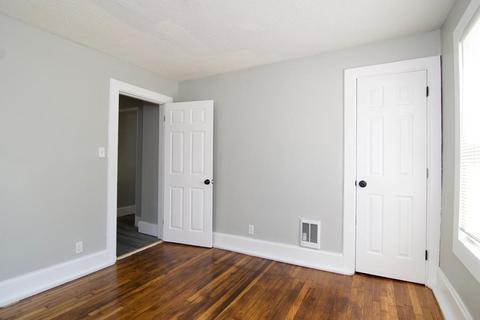 72 Clifton Ave, Springfield, MA 01105 photo 22
