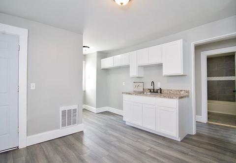 72 Clifton Ave, Springfield, MA 01105 photo 6
