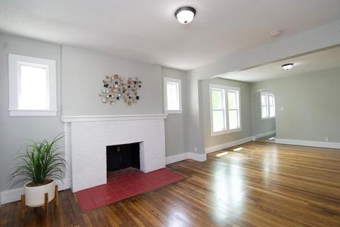 72 Clifton Ave, Springfield, MA 01105 photo 23