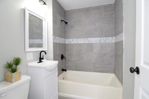 72 Clifton Ave, Springfield, MA 01105 photo 38