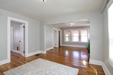 72 Clifton Ave, Springfield, MA 01105 photo 11