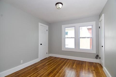 72 Clifton Ave, Springfield, MA 01105 photo 17