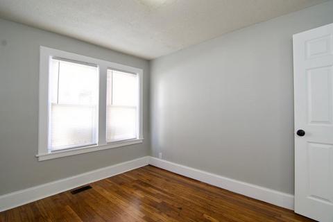72 Clifton Ave, Springfield, MA 01105 photo 20