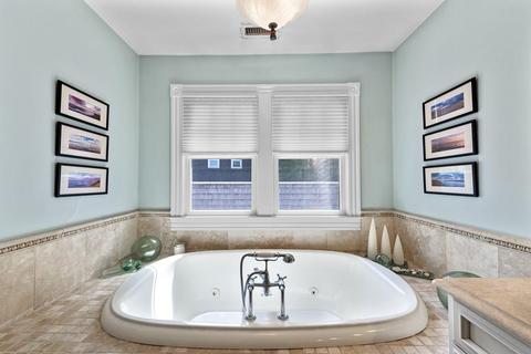 44 Dennett Rd, Marblehead, MA 01945 photo 19