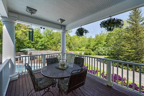 44 Dennett Rd, Marblehead, MA 01945 photo 3