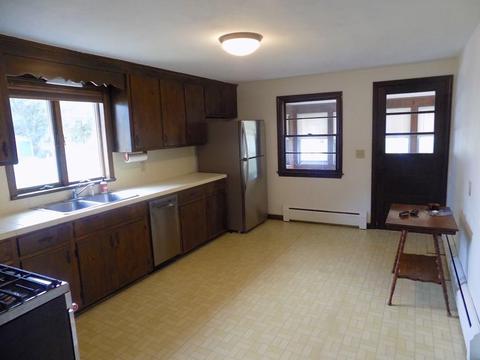 66 Chauncey, Springfield, MA 01129 photo 8