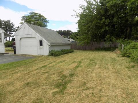 66 Chauncey, Springfield, MA 01129 photo 5