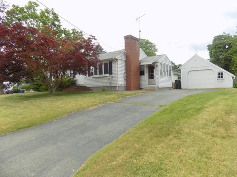 66 Chauncey, Springfield, MA 01129 photo 3