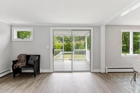 9 Argyle Ave, Avon, MA 02322 photo 17