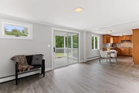 9 Argyle Ave, Avon, MA 02322 photo 9