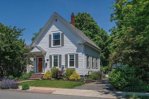 6 Forest Ave, Natick, MA 01760 photo 1