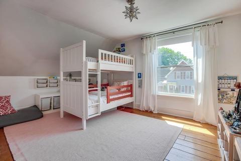 6 Forest Ave, Natick, MA 01760 photo 17