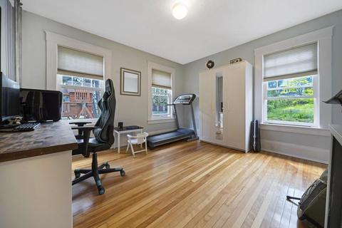 6 Greenleaf Ter, Worcester, MA 01602 photo 8