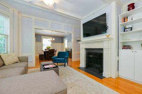 222 Rawson Rd #1, Brookline, MA 02445 photo 2