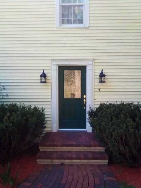 7 Sadler Rd, Upton, MA 01568 photo 2