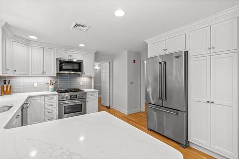 29 Yorkshire Rd, Dover, MA 02030 photo 10