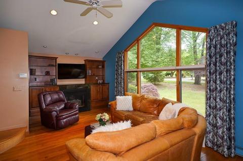 30 Everett St, Norfolk, MA 02056 photo 6