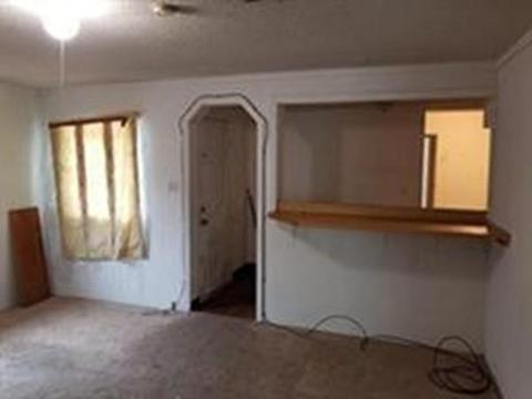45 Brickett St, Springfield, MA 01119 photo 7