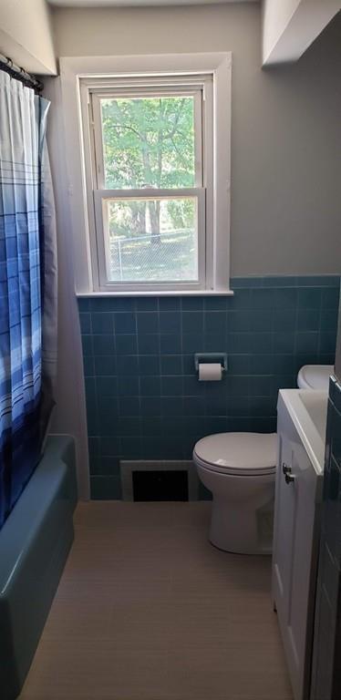 66 Pine Hill Rd, Springfield, MA 01118 photo 18