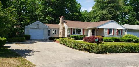 66 Pine Hill Rd, Springfield, MA 01118 photo 4
