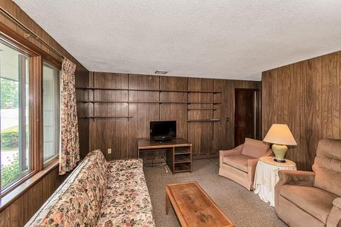 77 Fedak Dr, Chicopee, MA 01013 photo 16