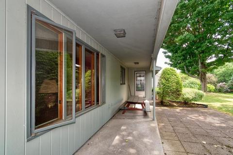 77 Fedak Dr, Chicopee, MA 01013 photo 30