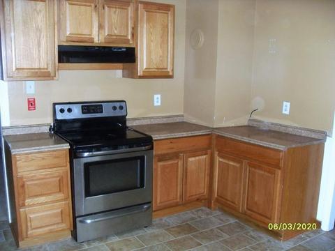 33 Leclair Ter, Chicopee, MA 01013 photo 7