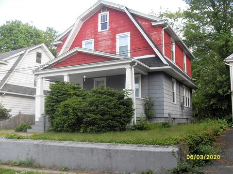 33 Leclair Ter, Chicopee, MA 01013 photo 2
