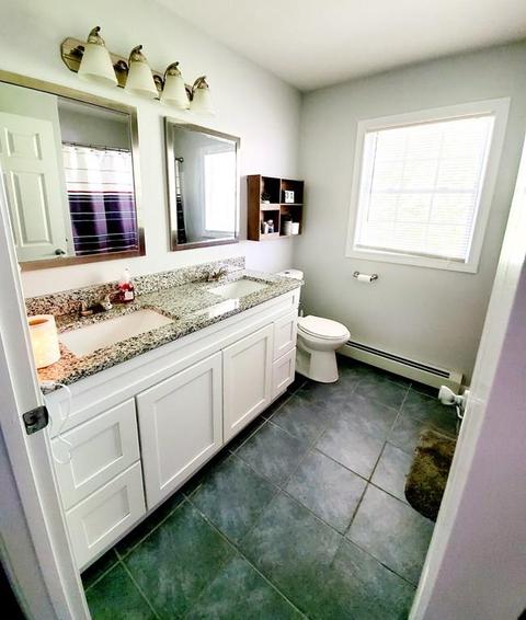686 Quarry St, Fall River, MA 02723 photo 4
